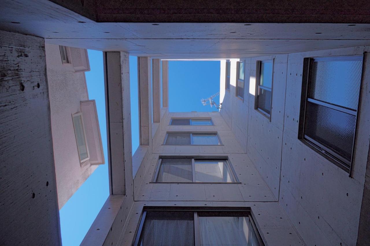 Laffitte Tokyo Apartment Bagian luar foto